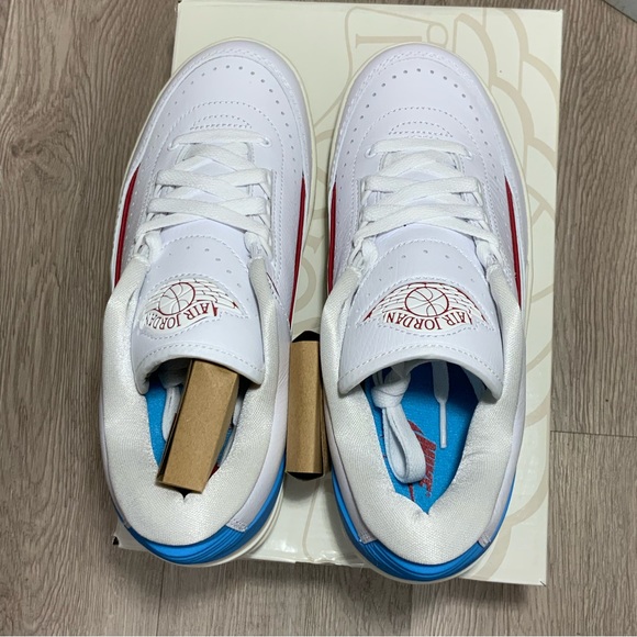 Nike Air Jordan 2 Low Retro UNC to Chicago Women 7 White Blue Red DX4401-164 NEW - Picture 6 of 10